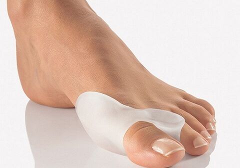 Silicon lock for thumb of legs